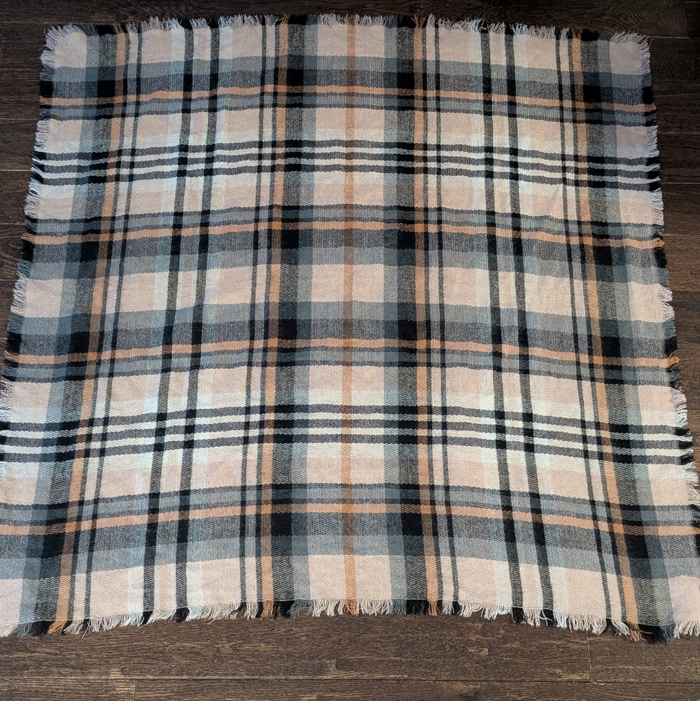 Apt 9 Blanket Scarf Plaid Blush Pink and Black - Picture 3 of 7